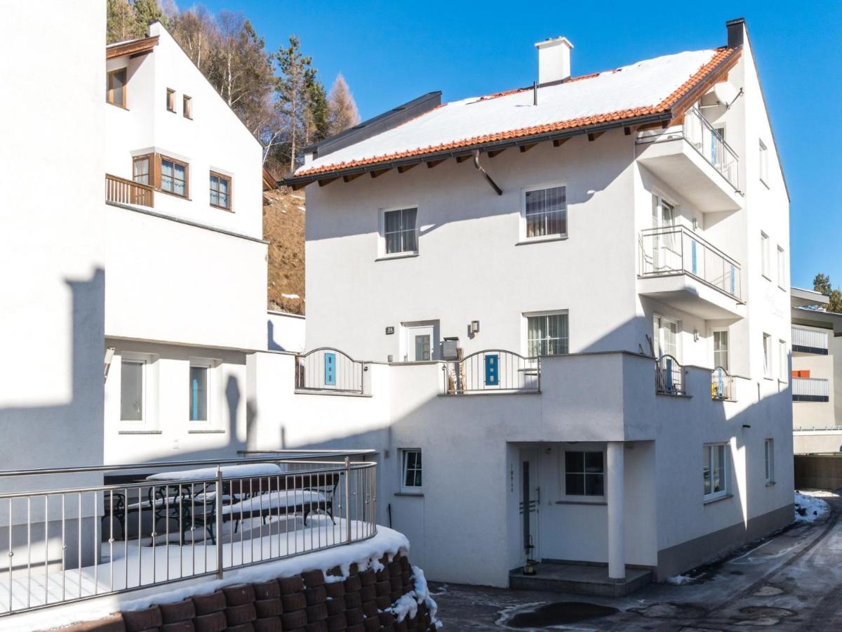 Charming Apartment In Fiss At Ski Bus Stop 외부 사진