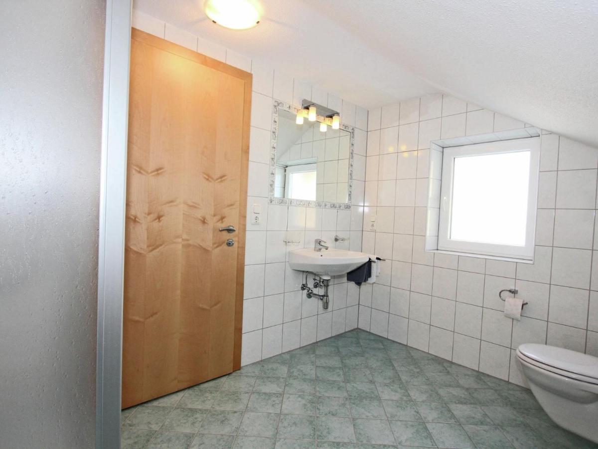 Charming Apartment In Fiss At Ski Bus Stop 외부 사진