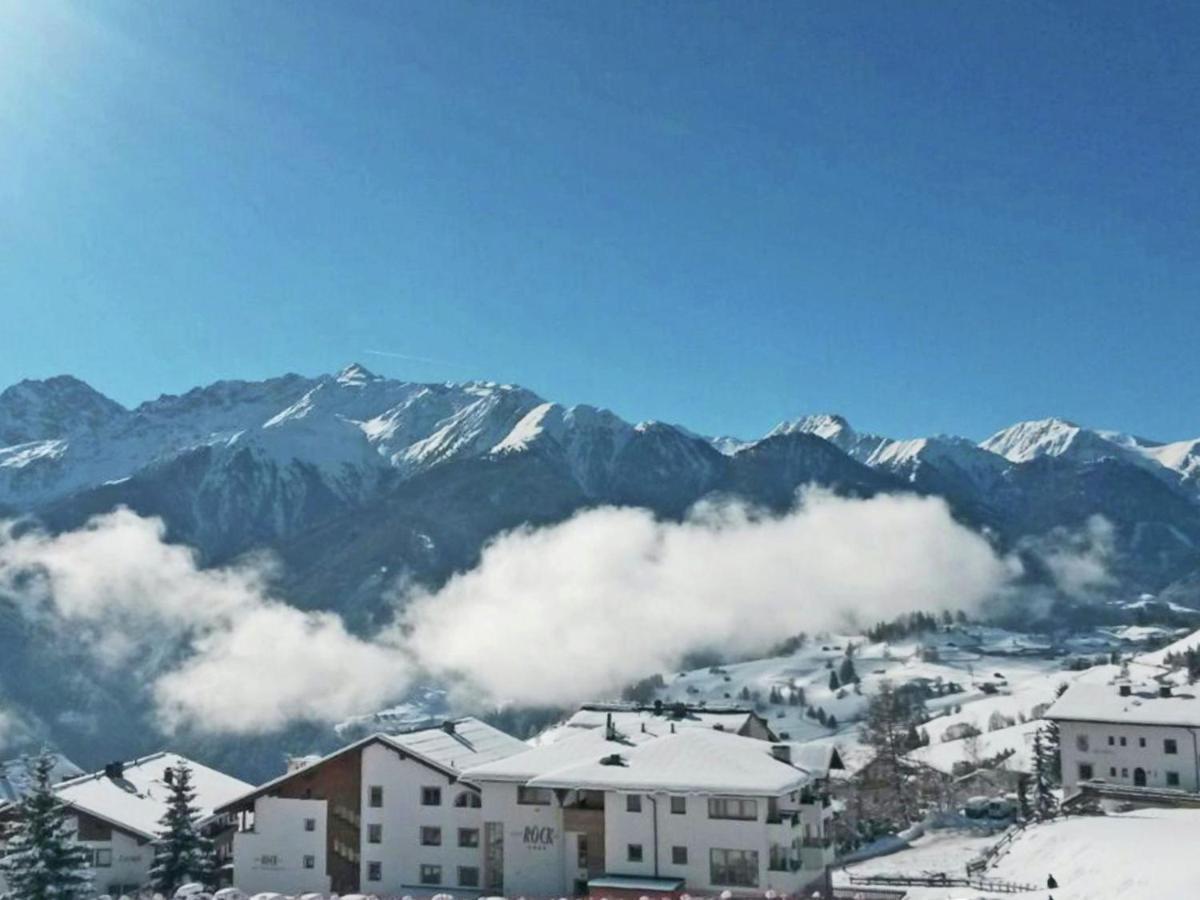 Charming Apartment In Fiss At Ski Bus Stop 외부 사진